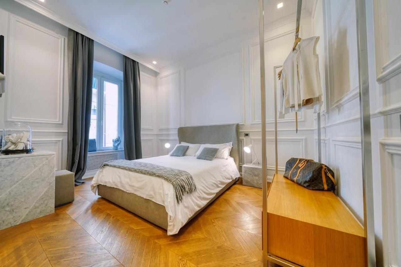 Via Chiodo Luxury