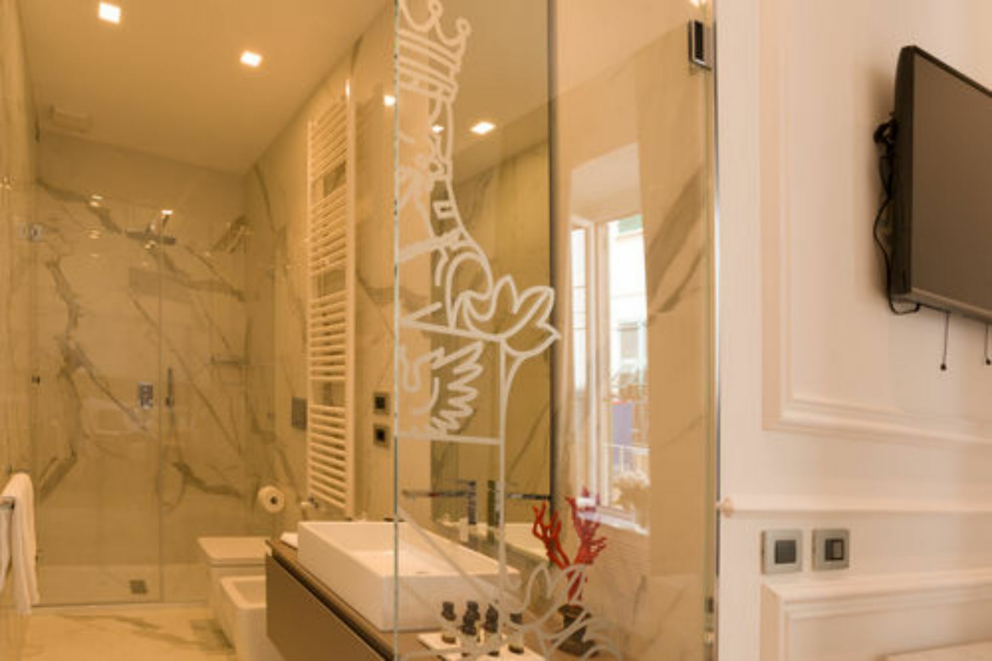 Via Chiodo Luxury 2*